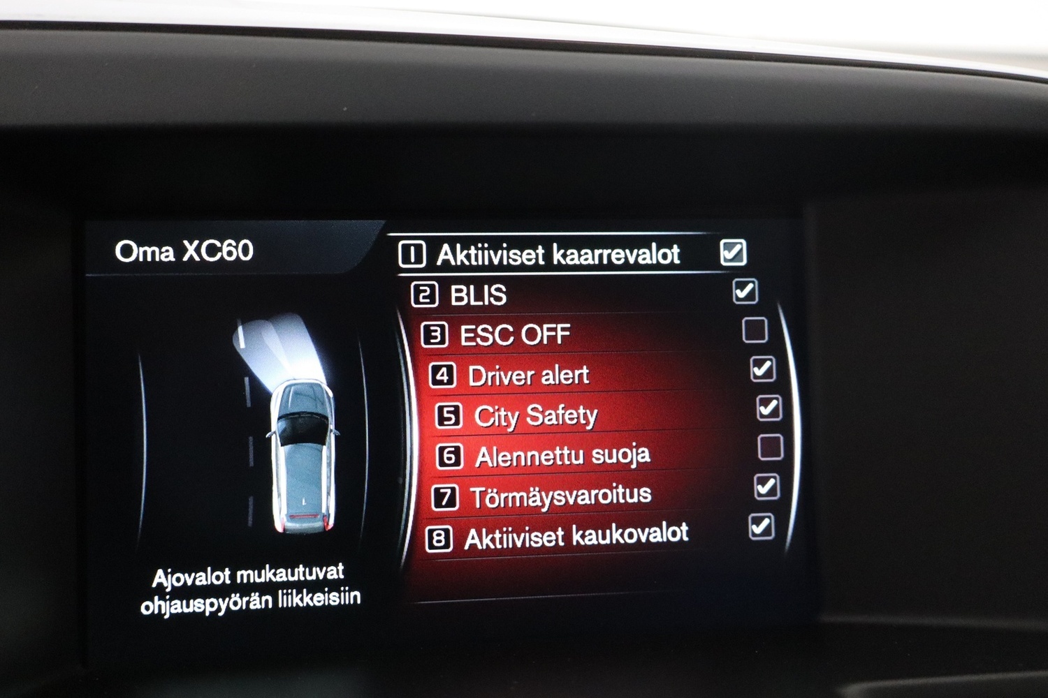 Volvo XC60 vaihtoauto