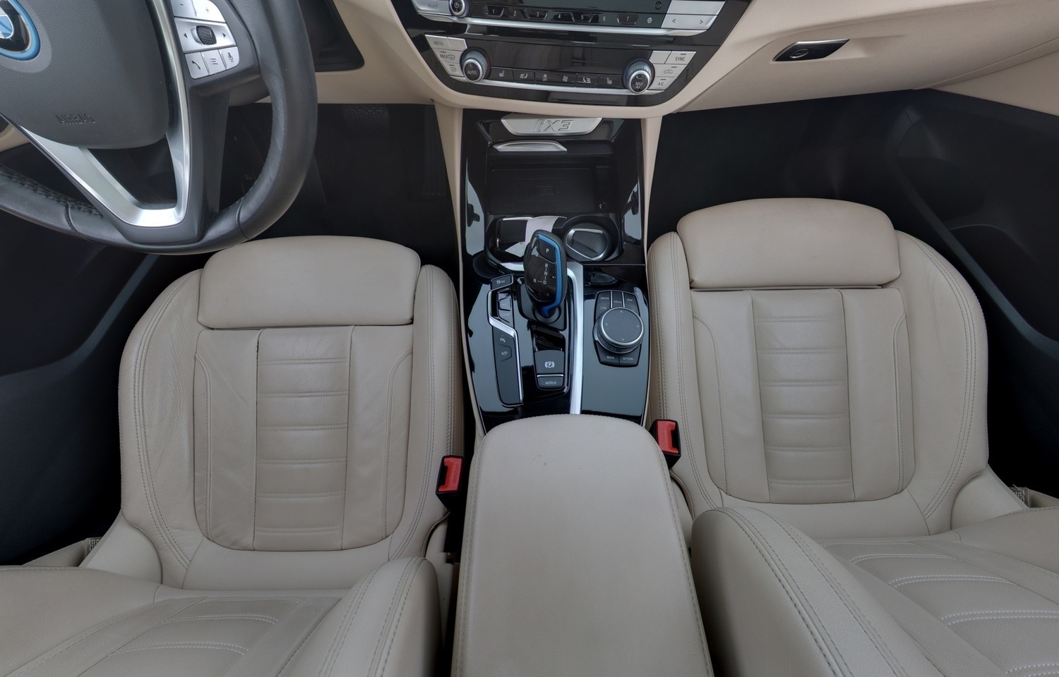 BMW iX3 vaihtoauto