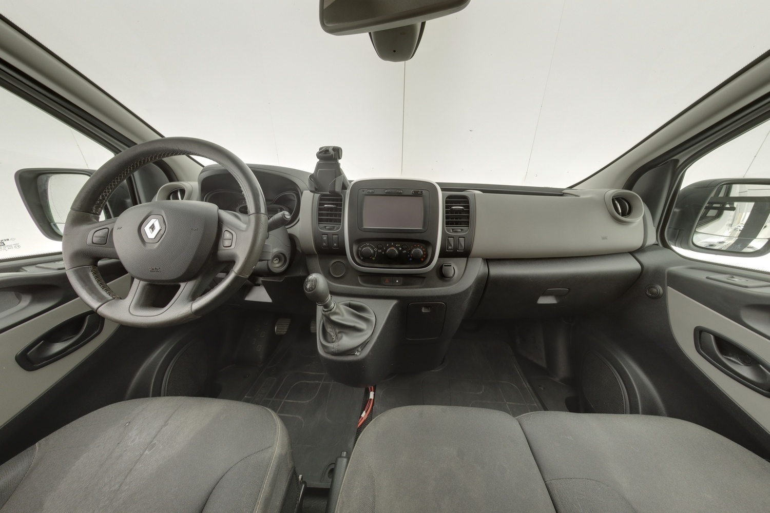 Renault Trafic vaihtoauto