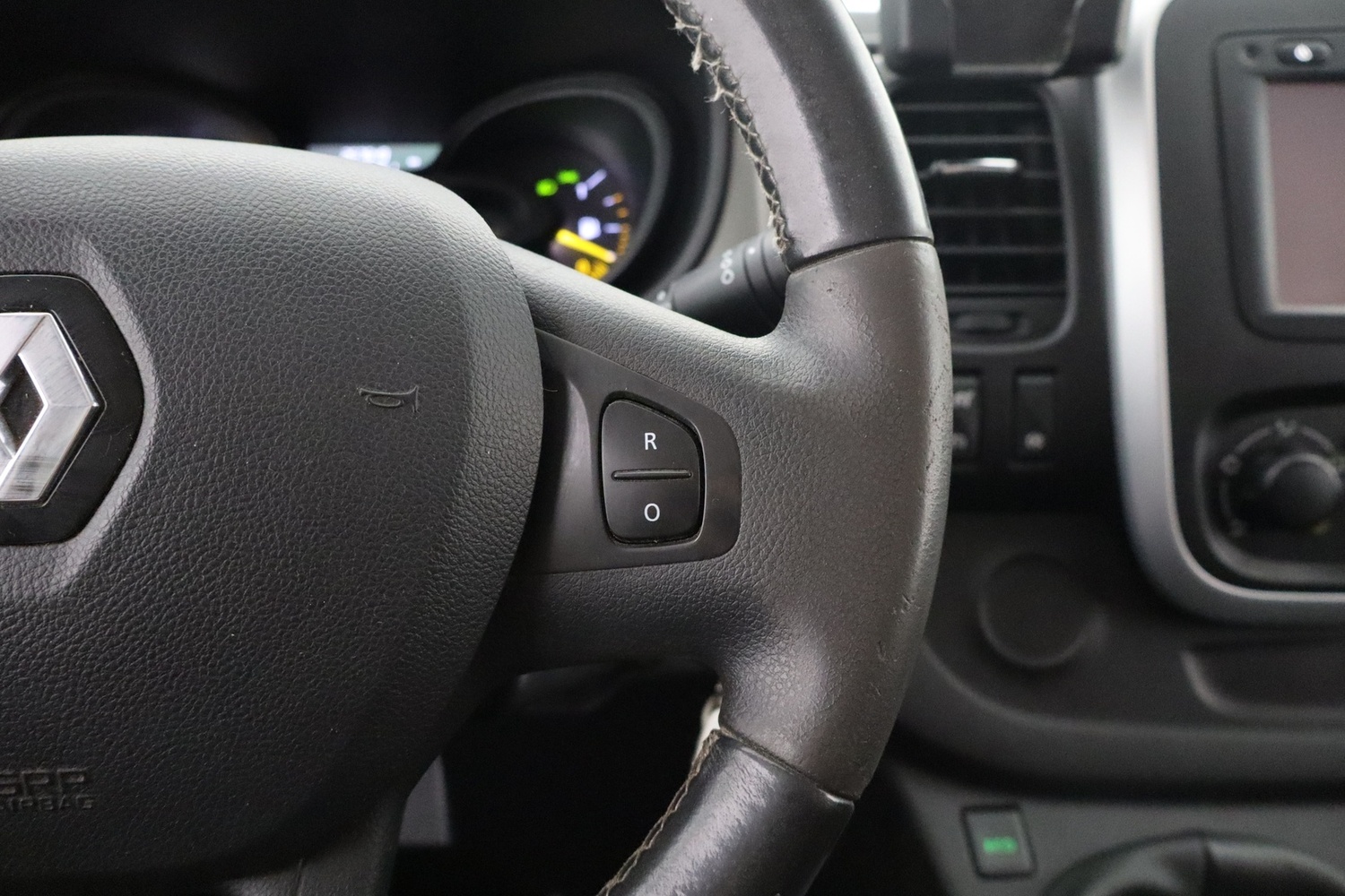Renault Trafic vaihtoauto