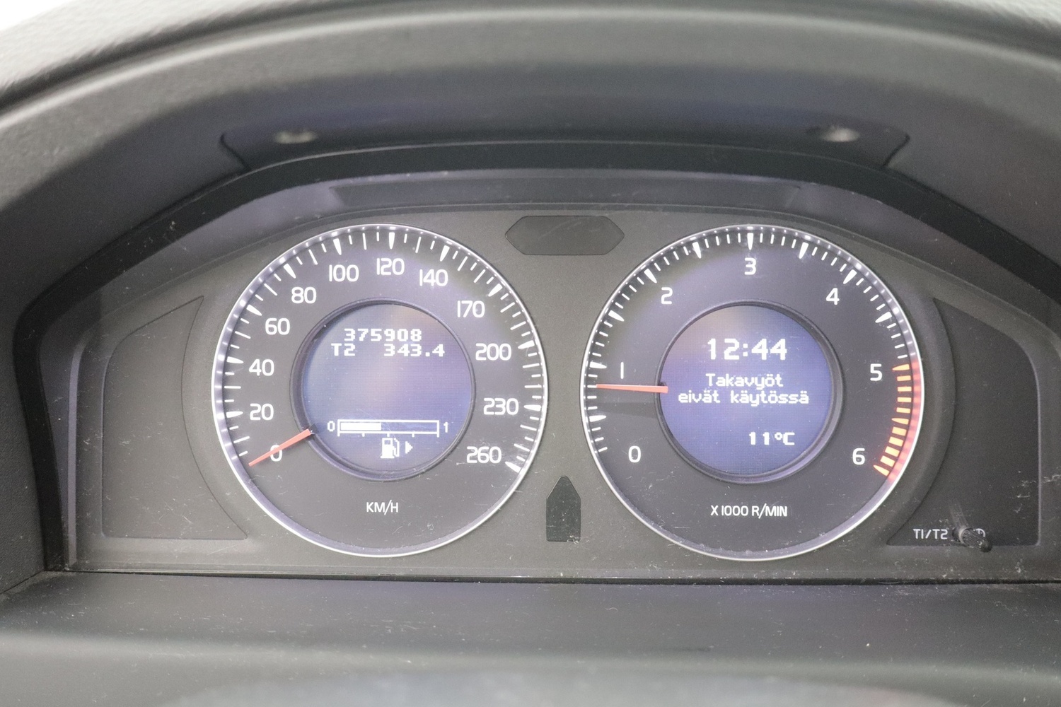 Volvo V70 vaihtoauto