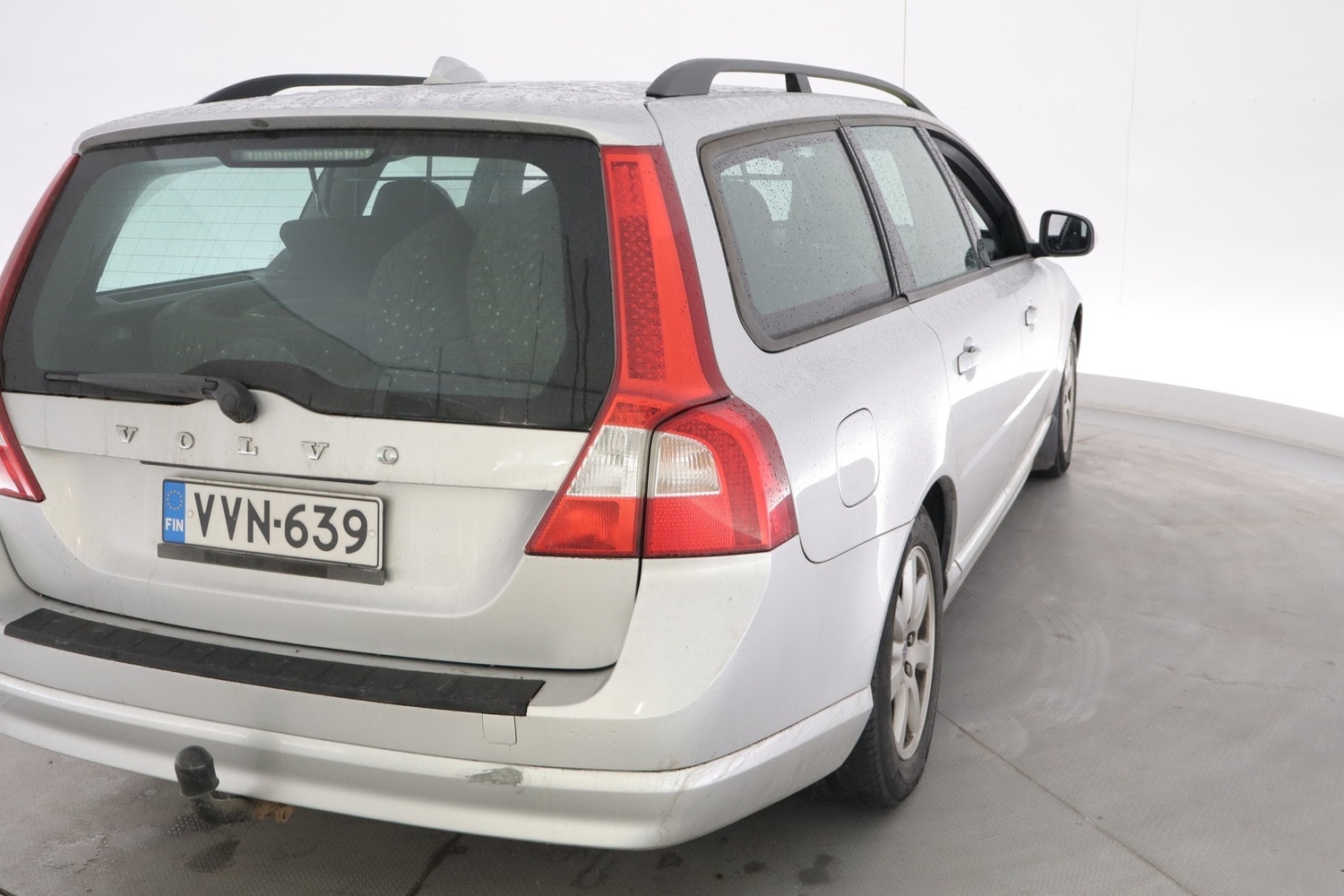 Volvo V70 vaihtoauto