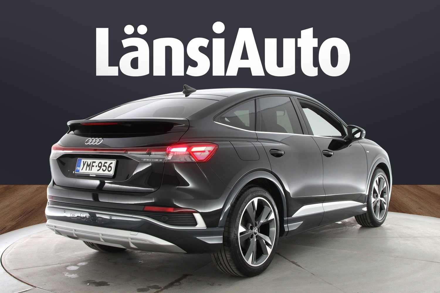 Audi Q4 e-tron vaihtoauto