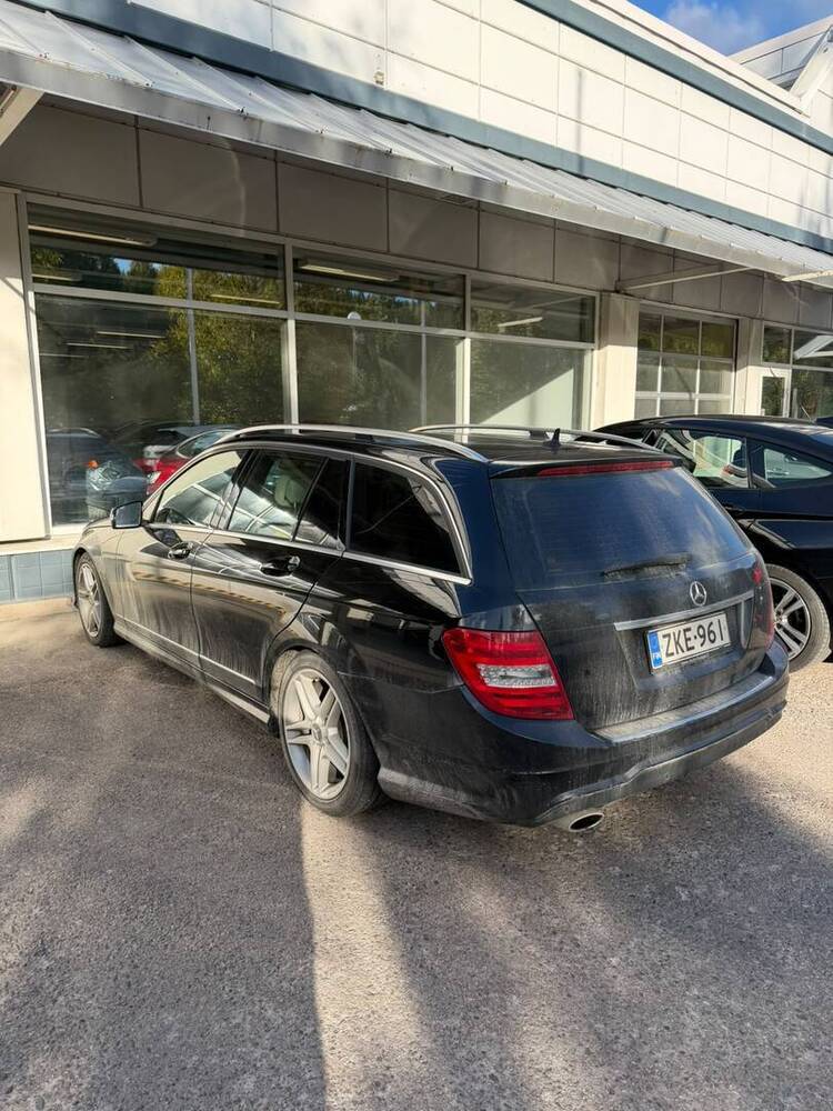 Mercedes-Benz C vaihtoauto