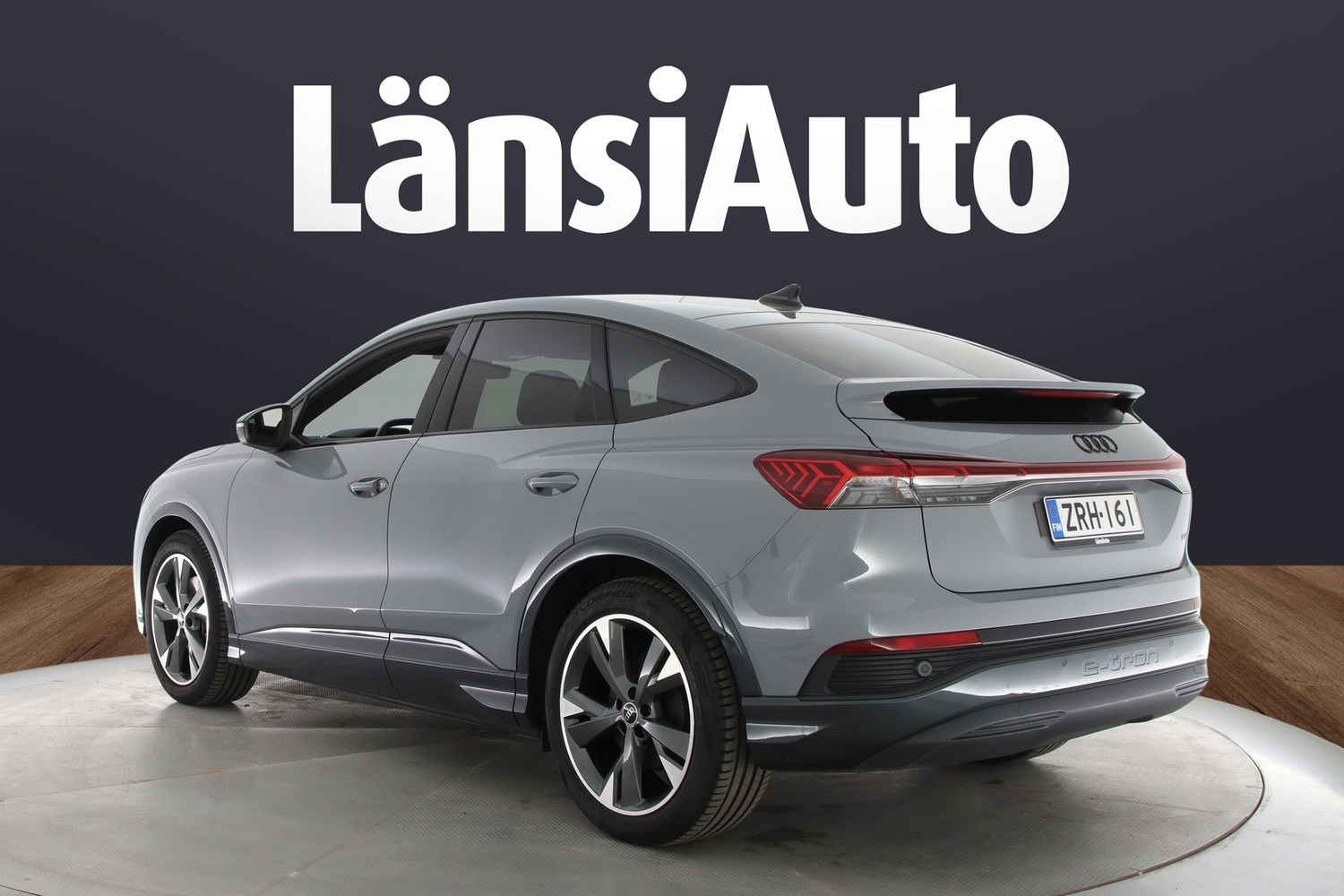 Audi Q4 e-tron vaihtoauto