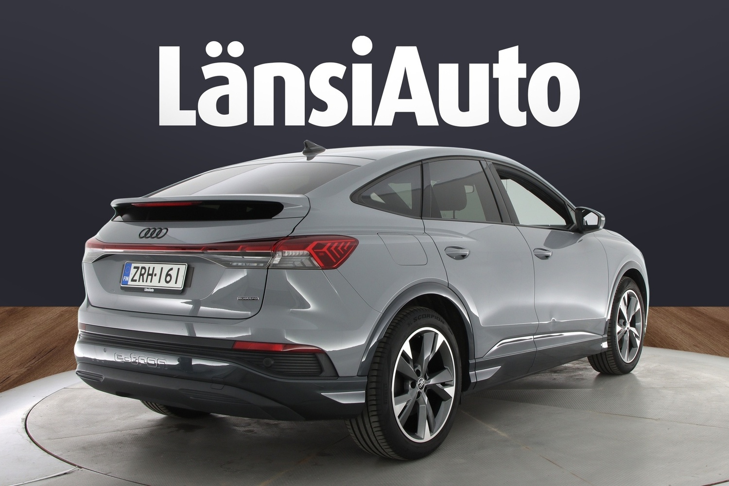 Audi Q4 e-tron vaihtoauto