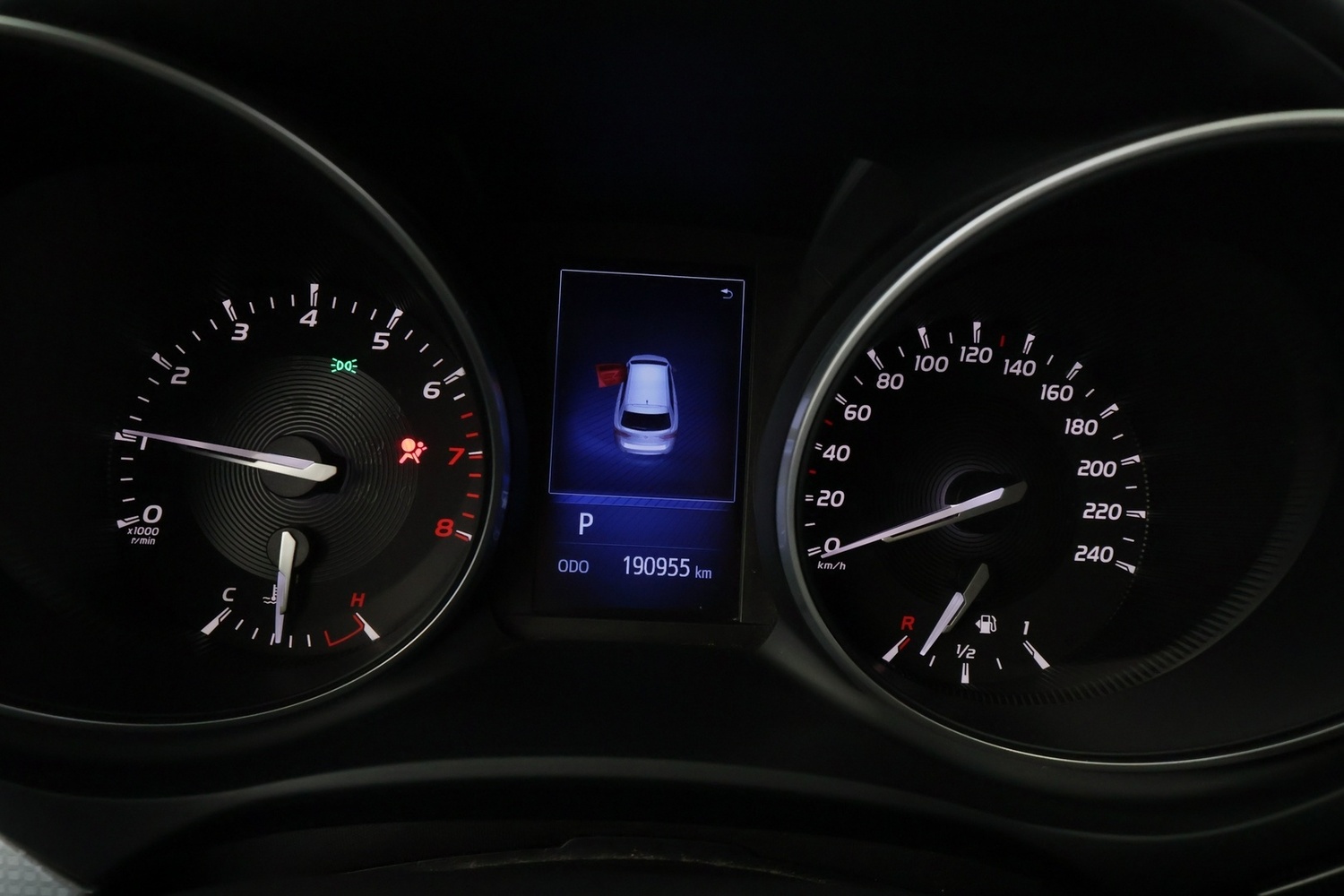Toyota Avensis vaihtoauto