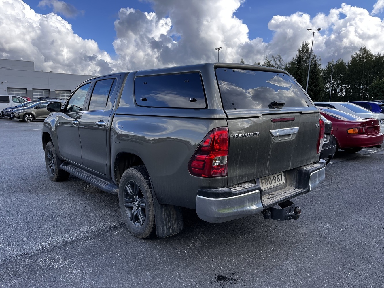 Toyota Hilux vaihtoauto