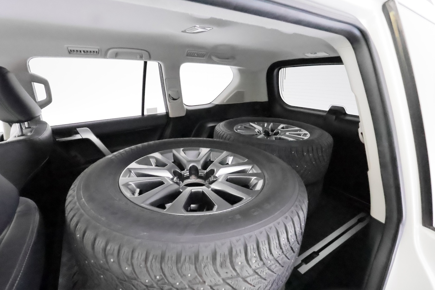 Toyota Land Cruiser vaihtoauto
