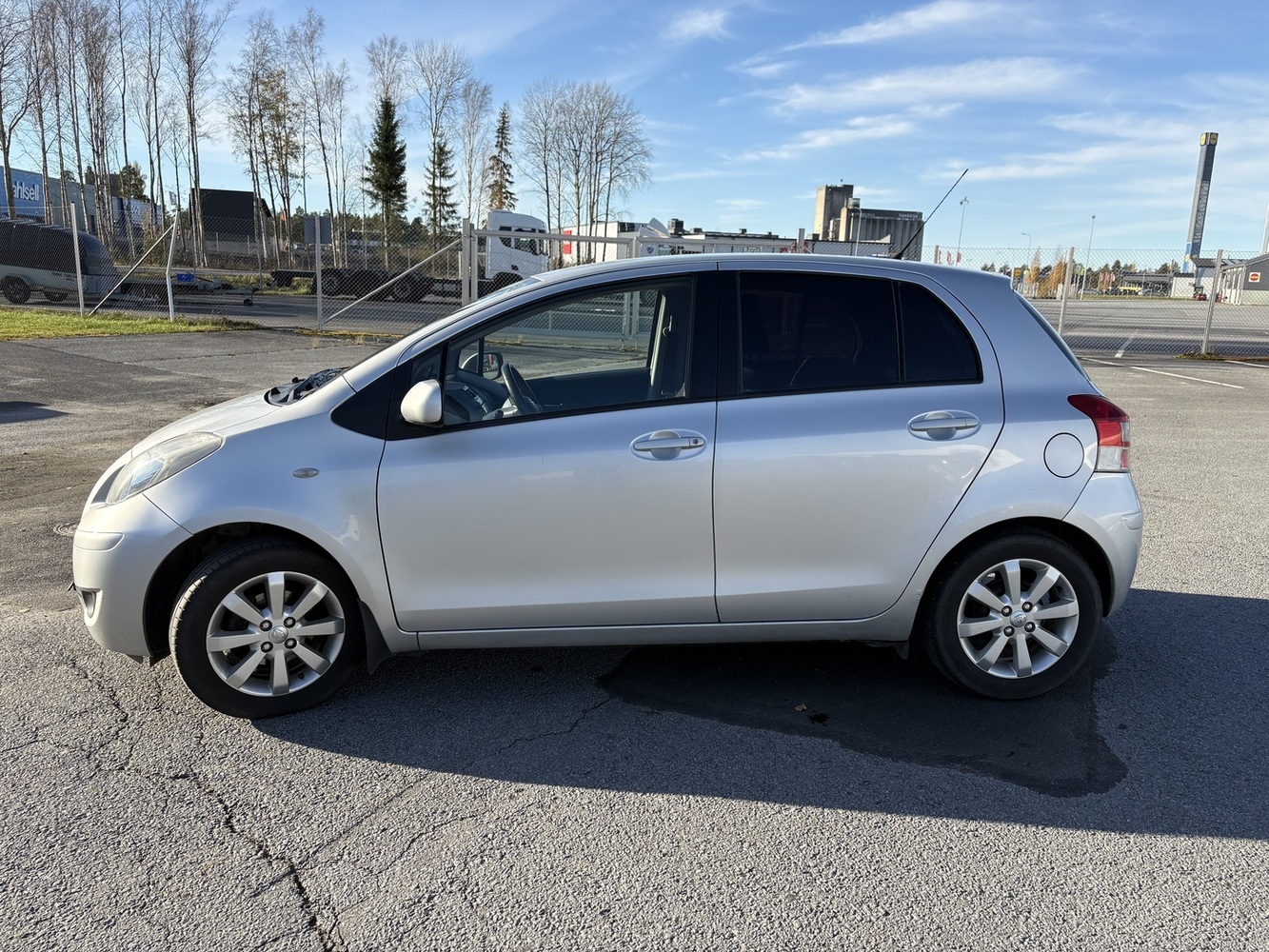 Toyota Yaris vaihtoauto
