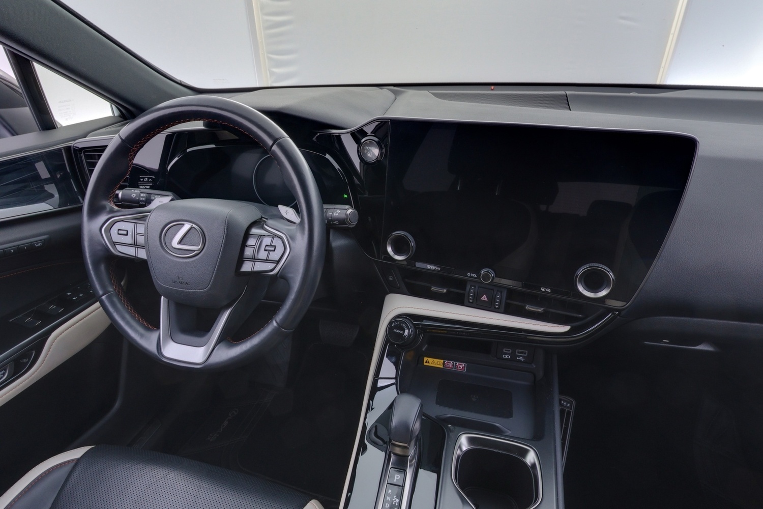 Lexus NX vaihtoauto