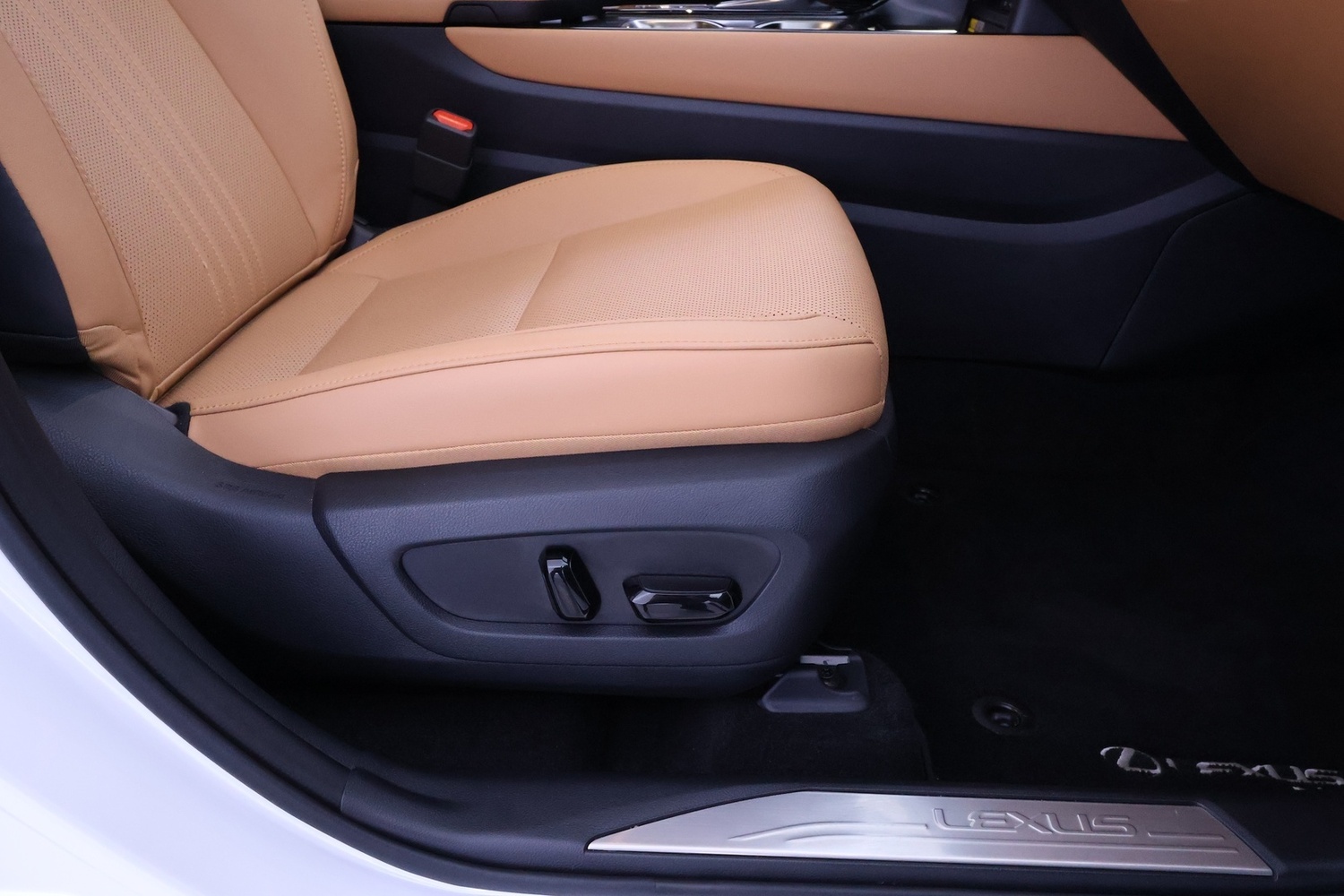 Lexus NX vaihtoauto