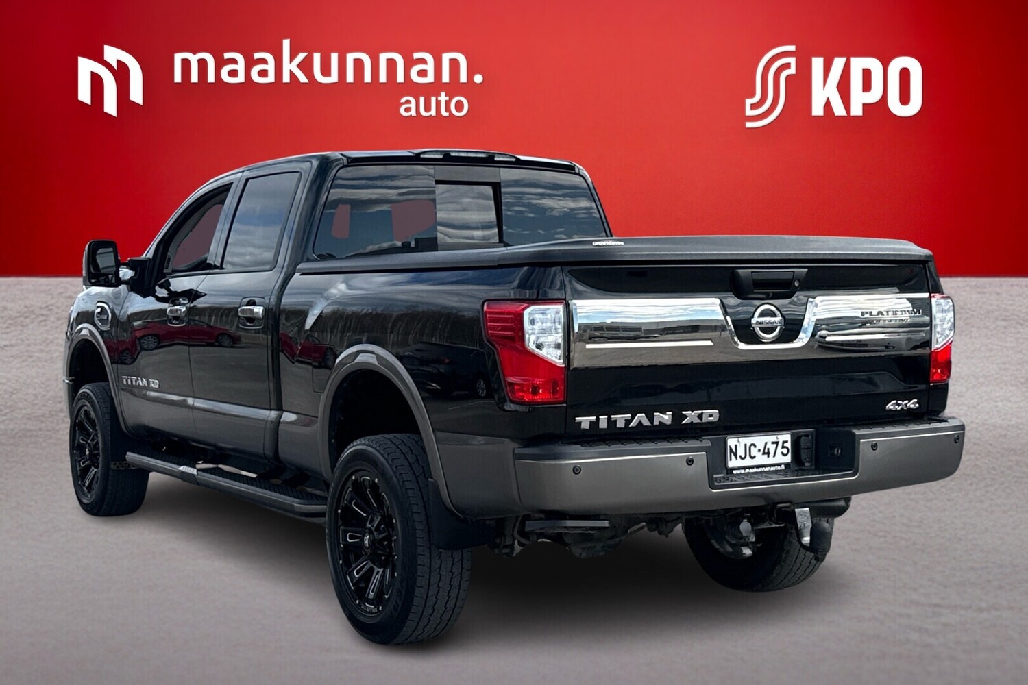 Nissan Titan vaihtoauto
