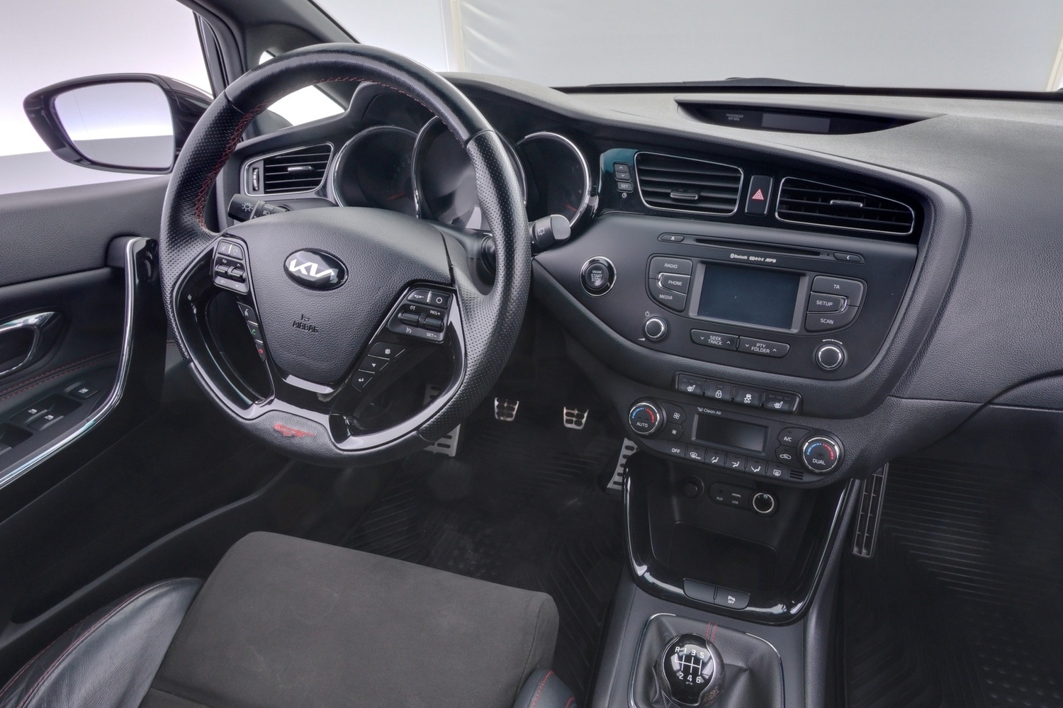 Kia Ceed vaihtoauto