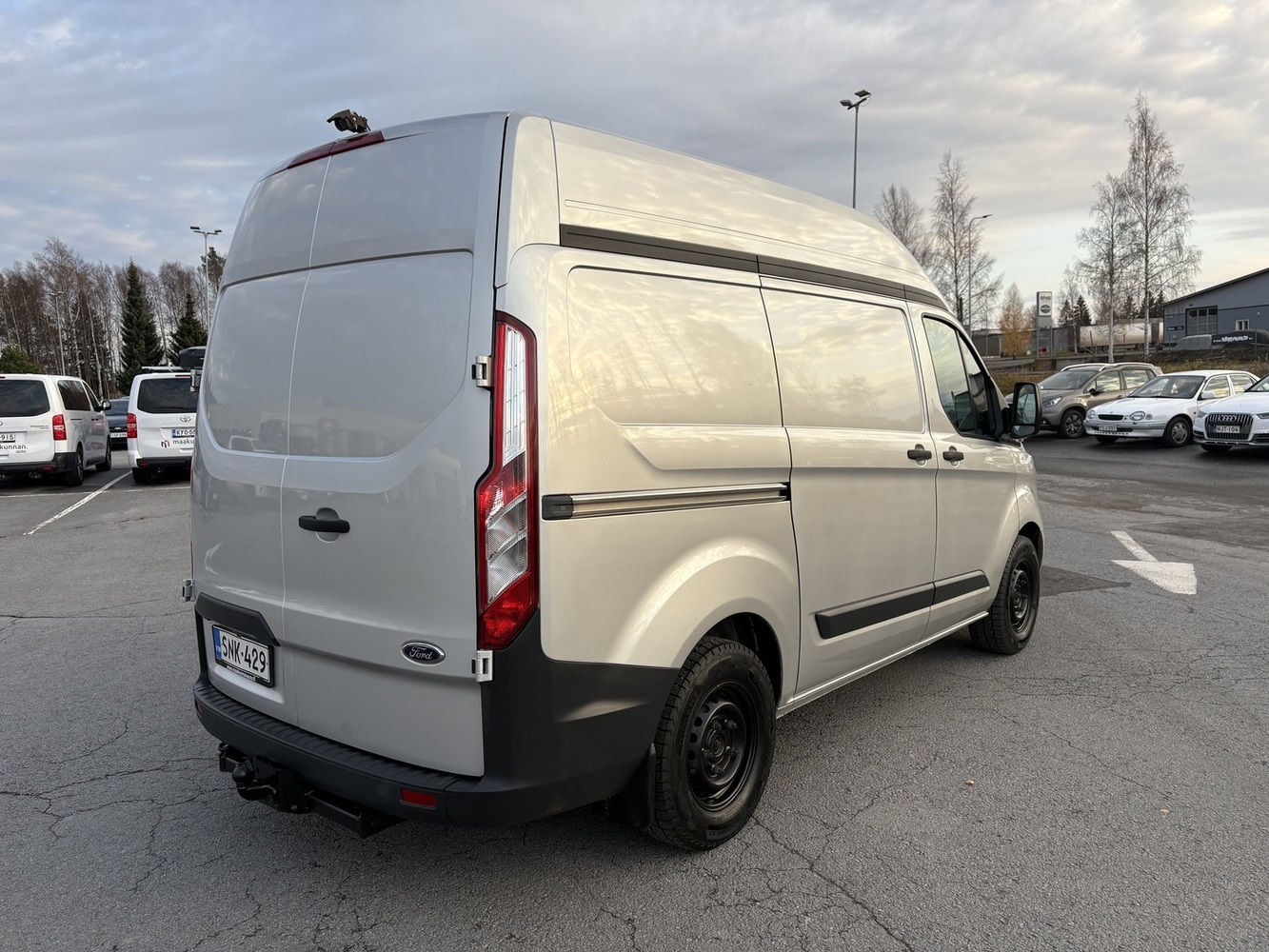 Ford Transit Custom vaihtoauto