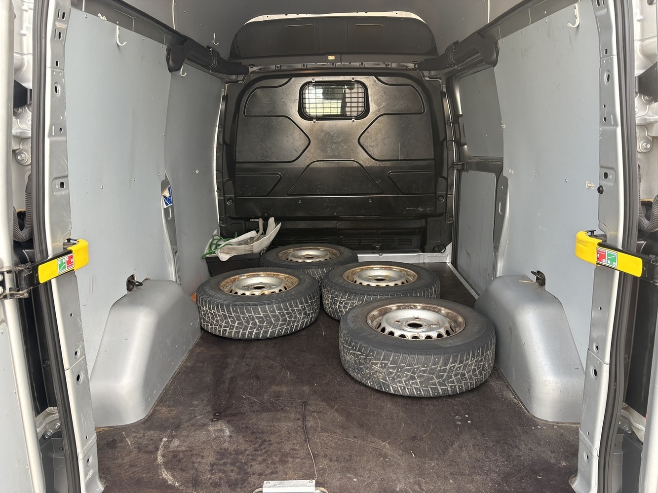 Ford Transit Custom vaihtoauto