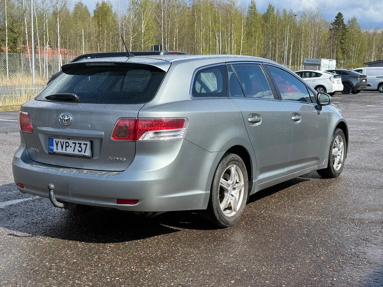 Toyota Avensis vaihtoauto