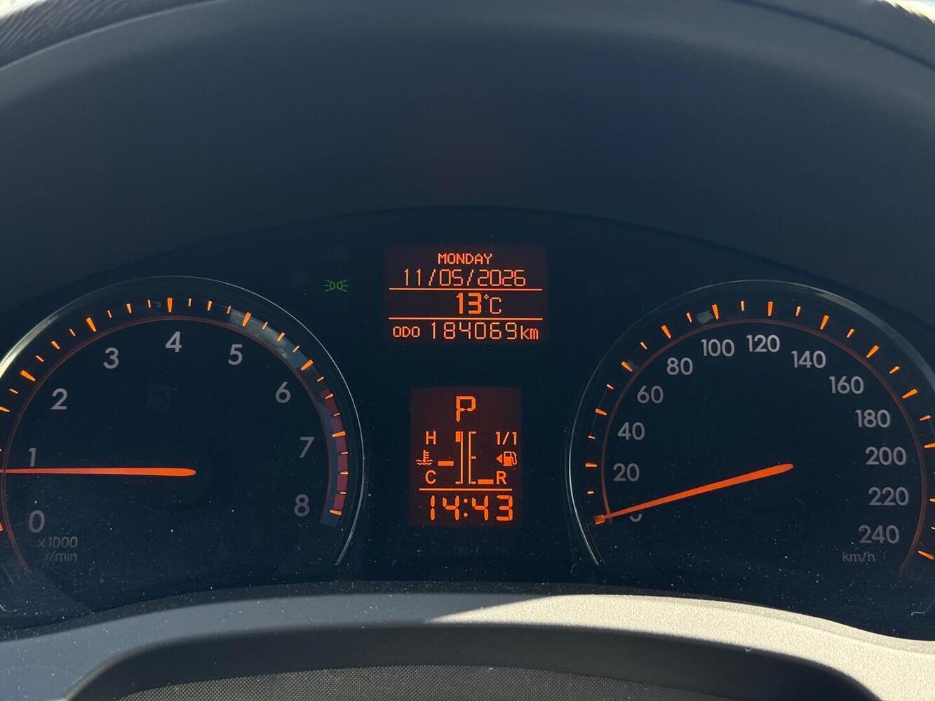 Toyota Avensis vaihtoauto