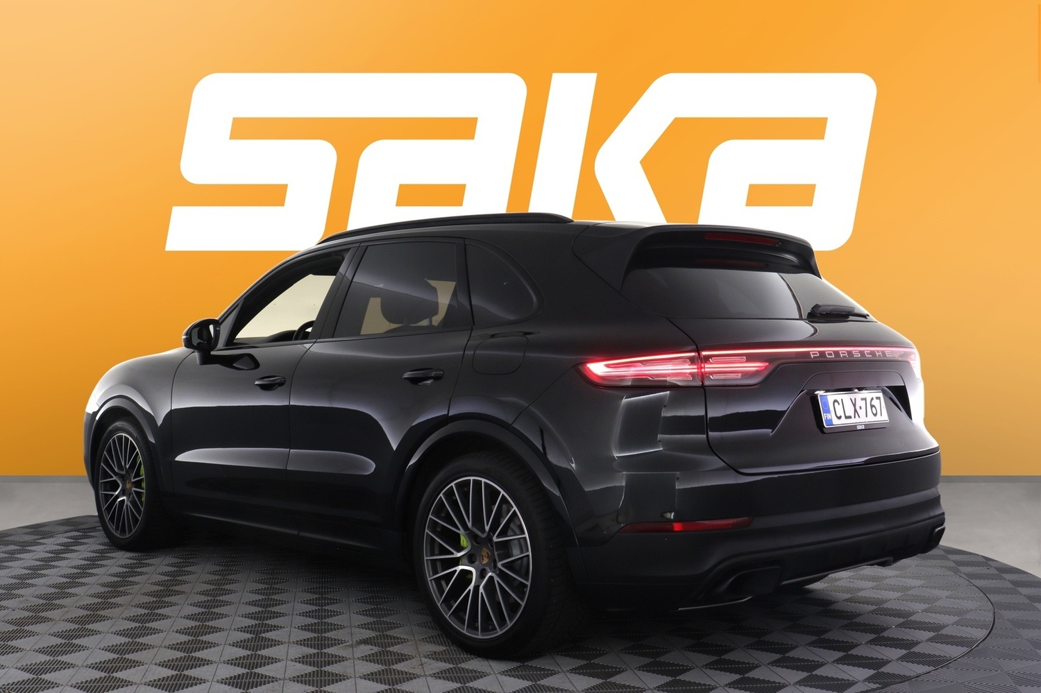 Porsche Cayenne vaihtoauto