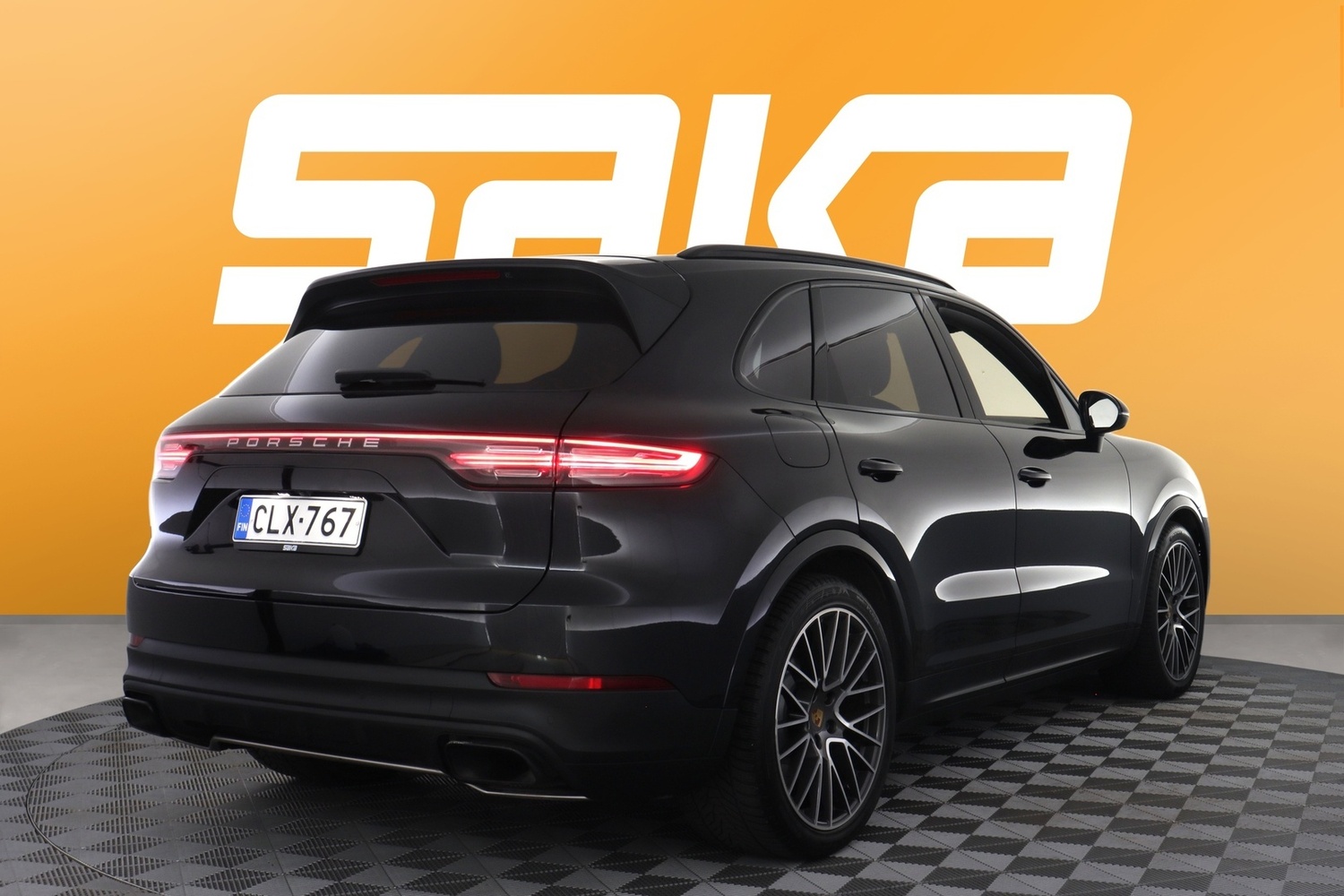 Porsche Cayenne vaihtoauto