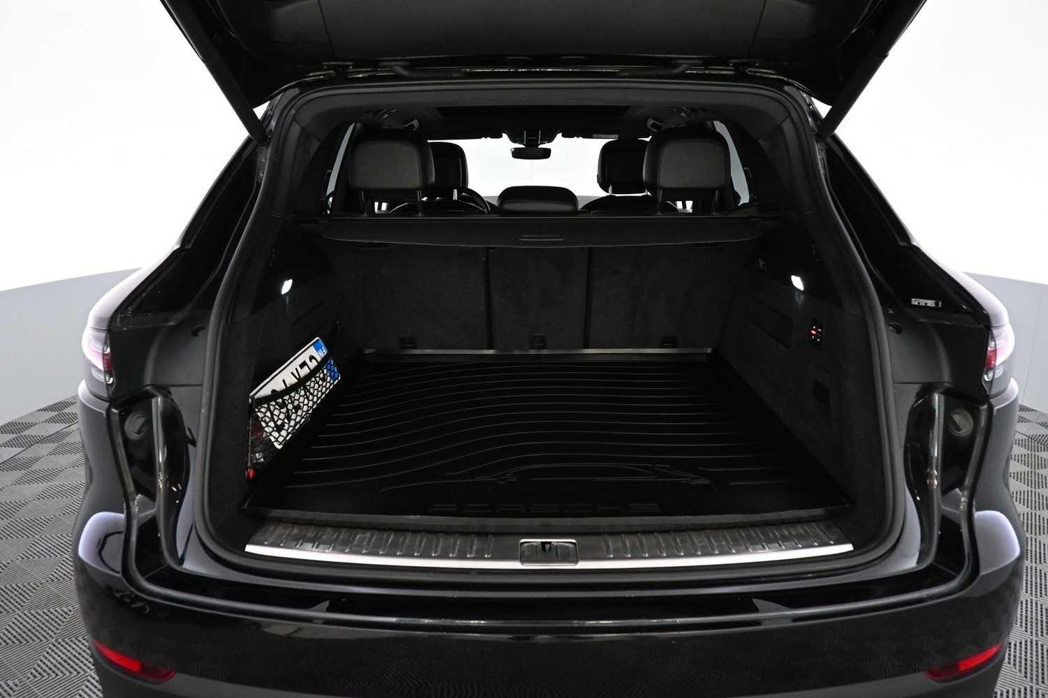 Porsche Cayenne vaihtoauto