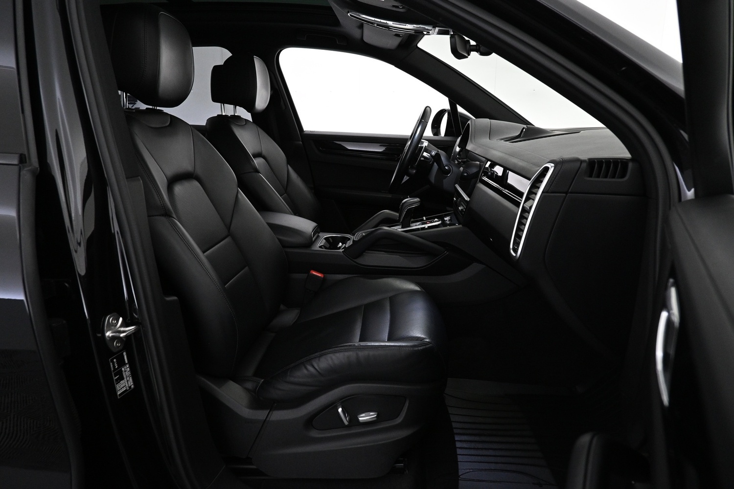Porsche Cayenne vaihtoauto