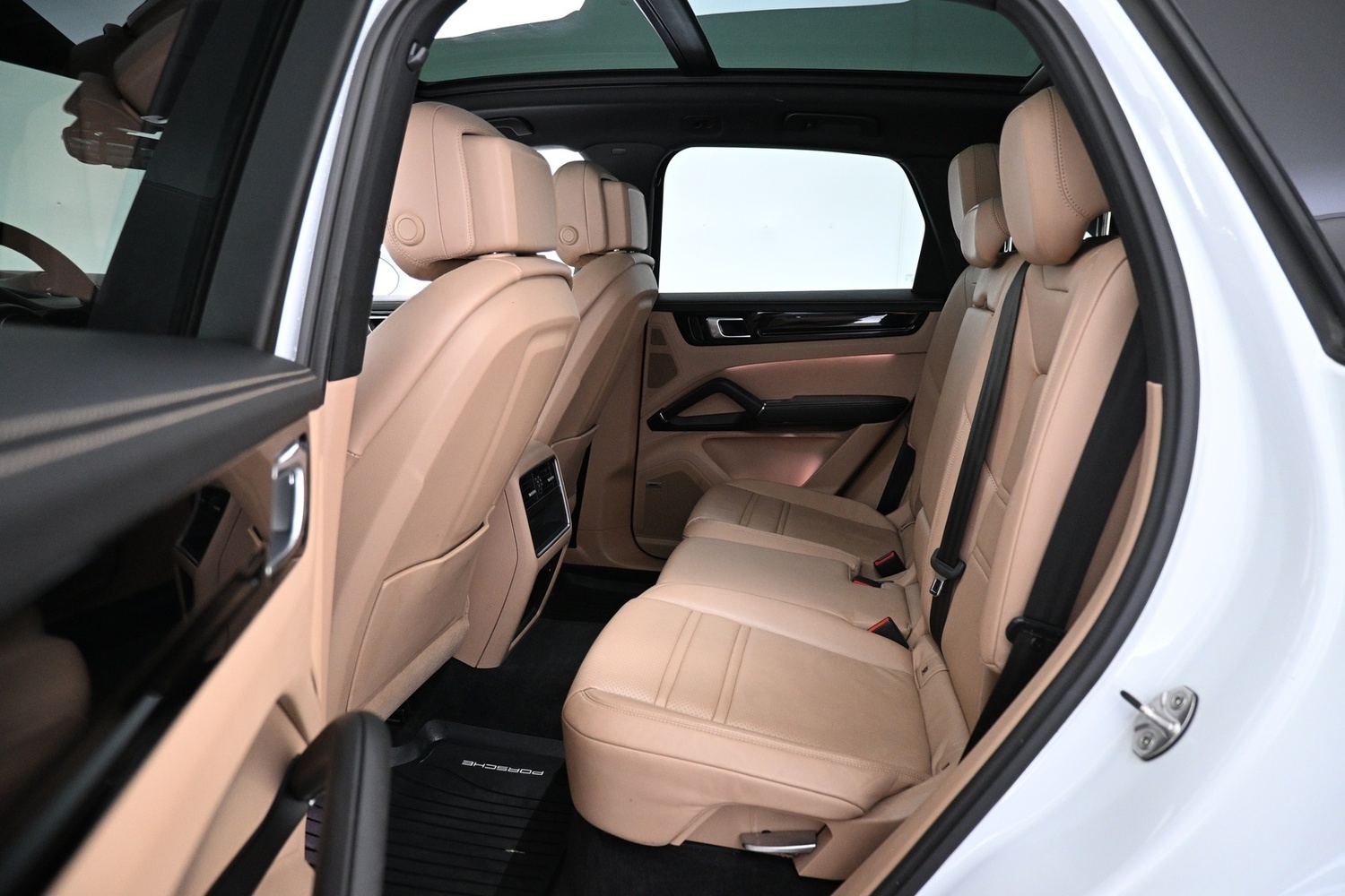Porsche Cayenne vaihtoauto