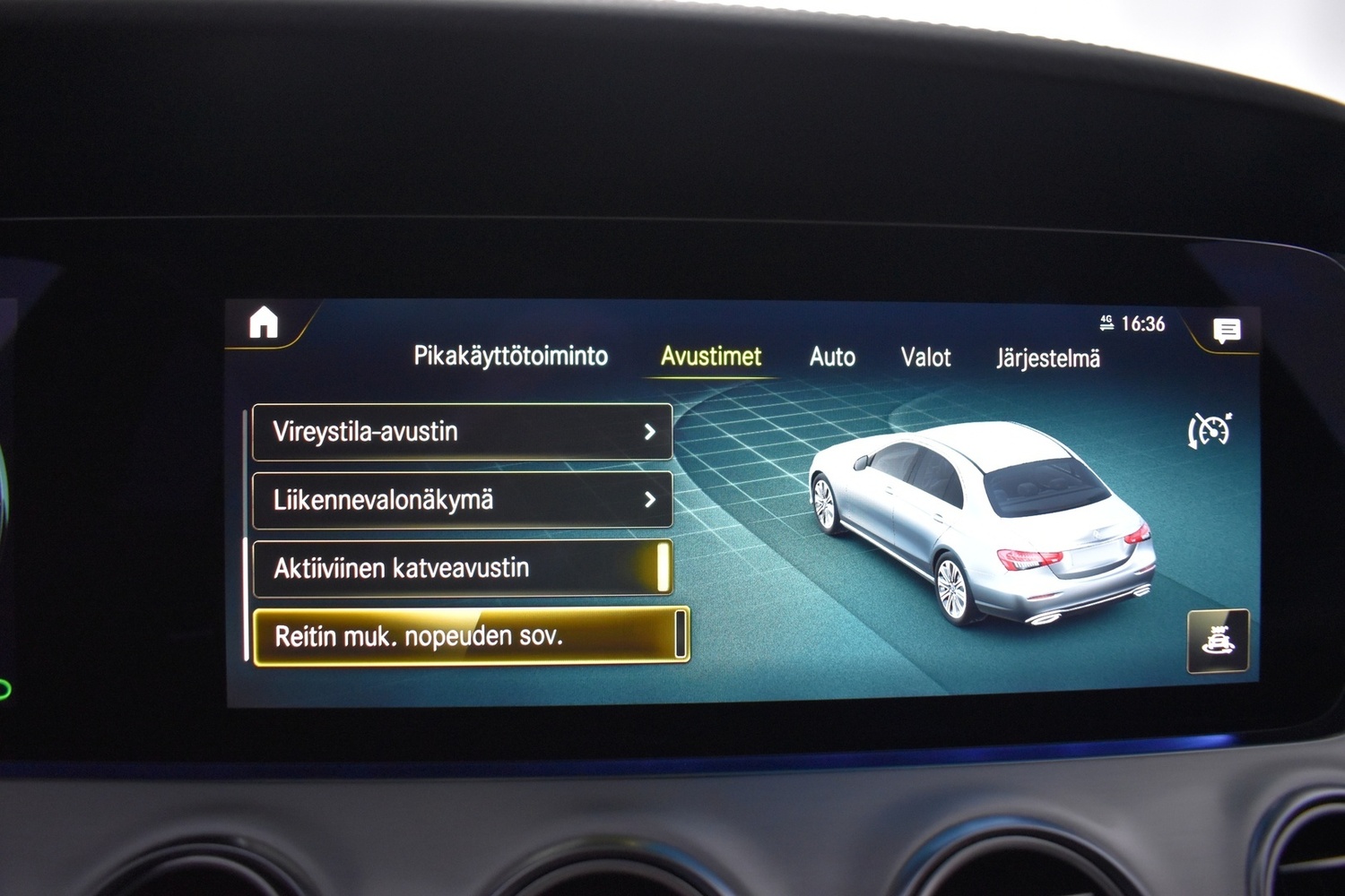 Mercedes-Benz E vaihtoauto
