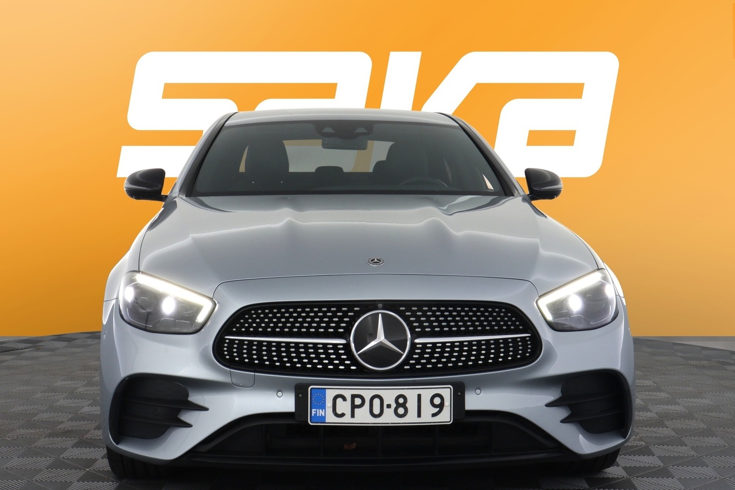 Mercedes-Benz E vaihtoauto