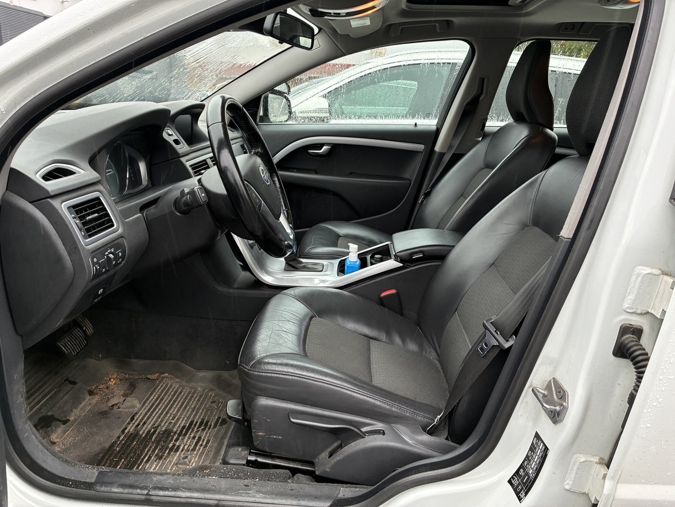 Volvo V70 vaihtoauto