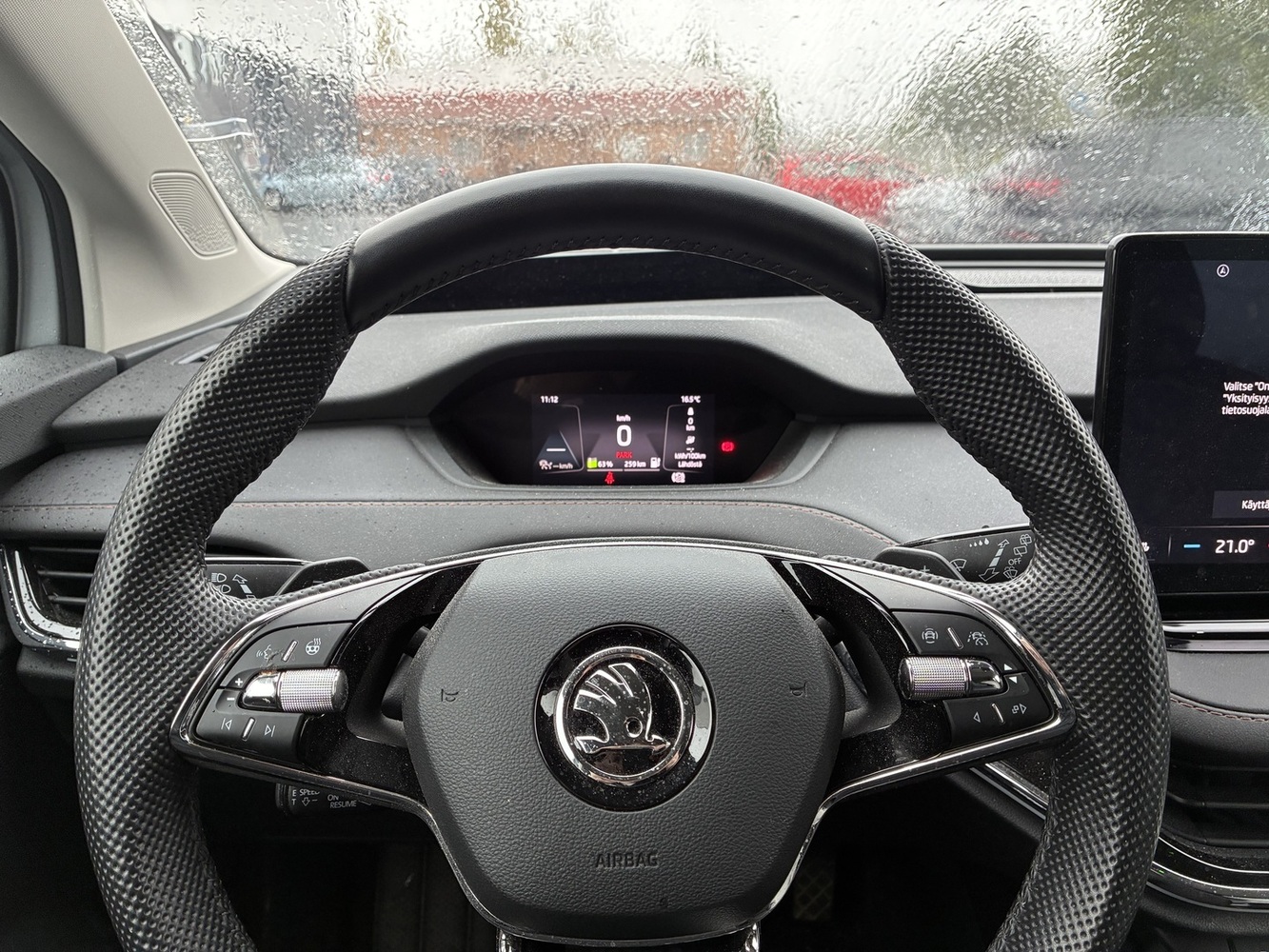 Skoda Enyaq vaihtoauto