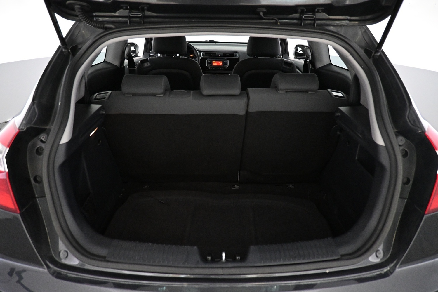 Kia Rio vaihtoauto
