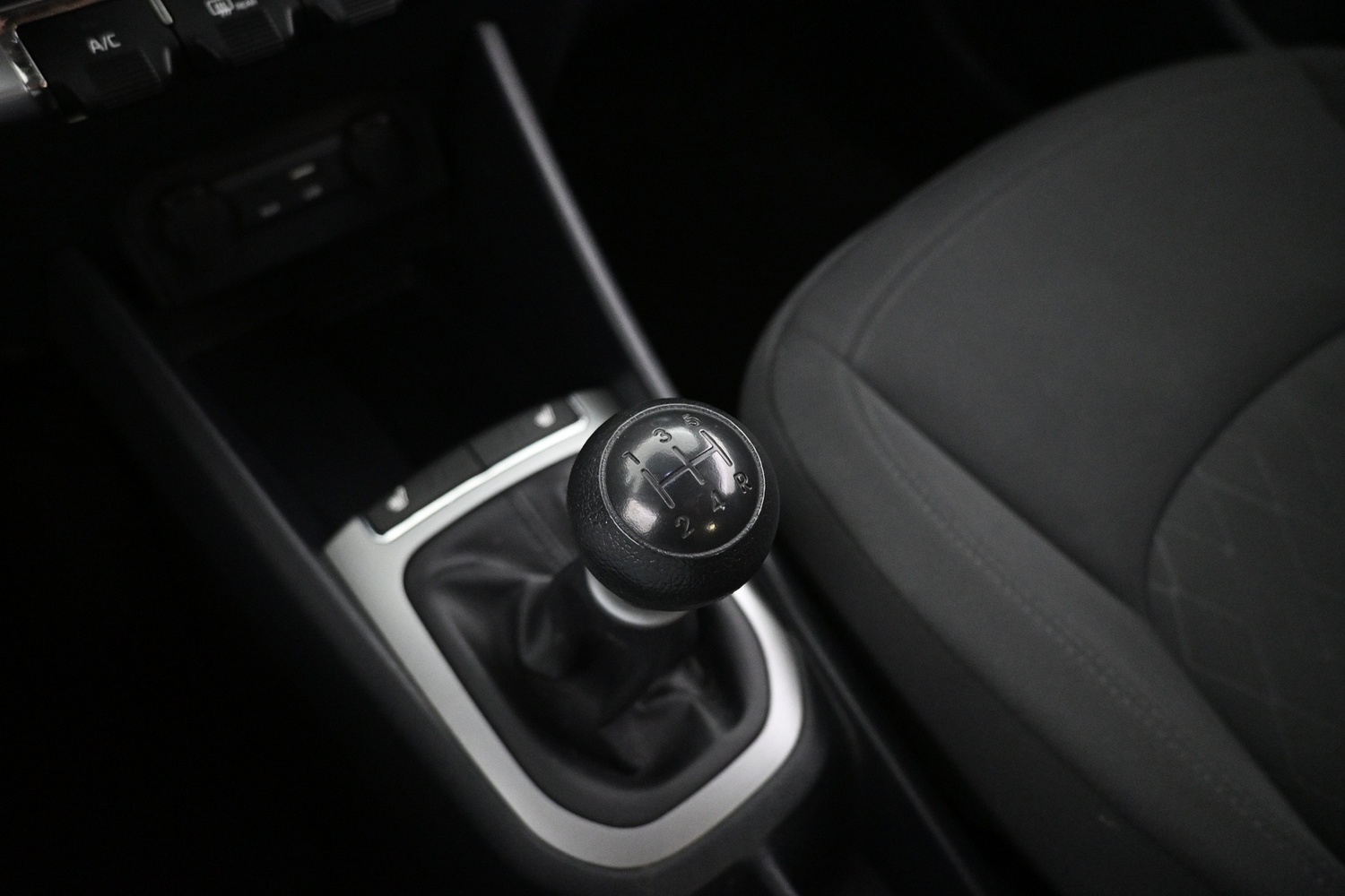 Kia Rio vaihtoauto