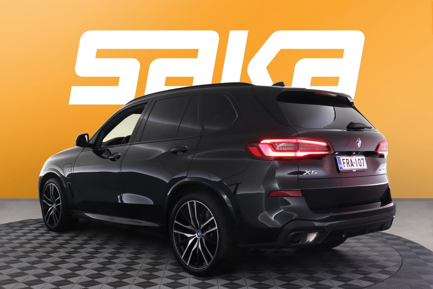BMW X5 vaihtoauto