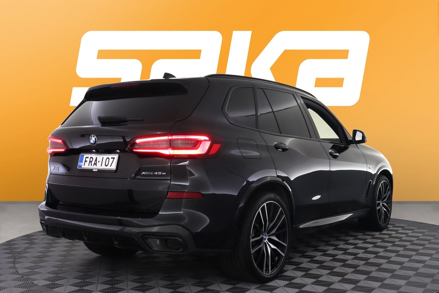 BMW X5 vaihtoauto