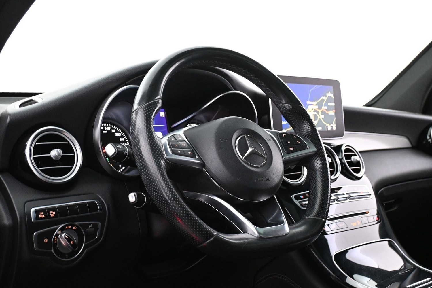 Mercedes-Benz GLC vaihtoauto