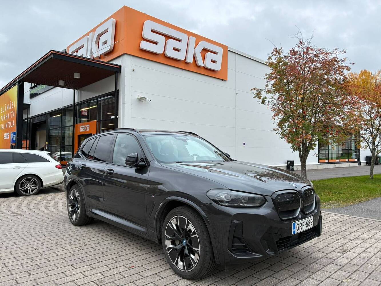 BMW iX3 vaihtoauto
