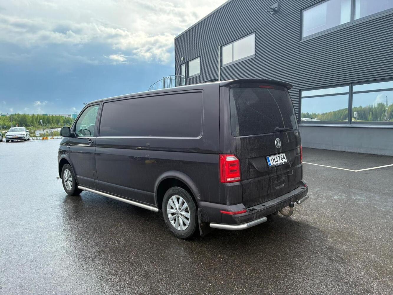 Volkswagen Transporter vaihtoauto