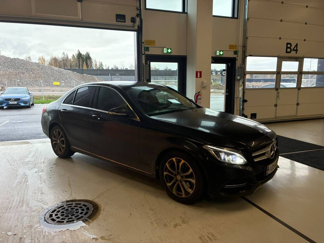 Mercedes-Benz C vaihtoauto