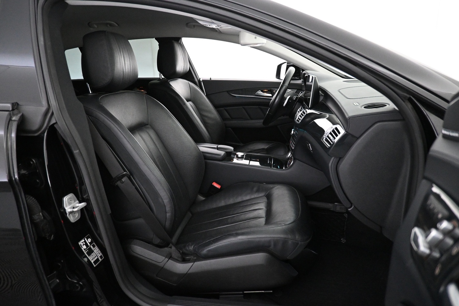 Mercedes-Benz CLS vaihtoauto