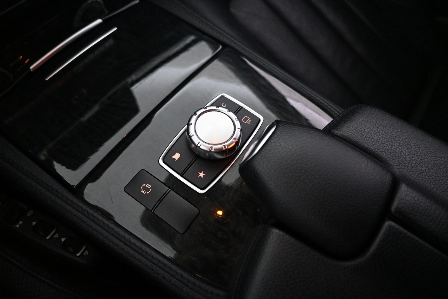 Mercedes-Benz CLS vaihtoauto