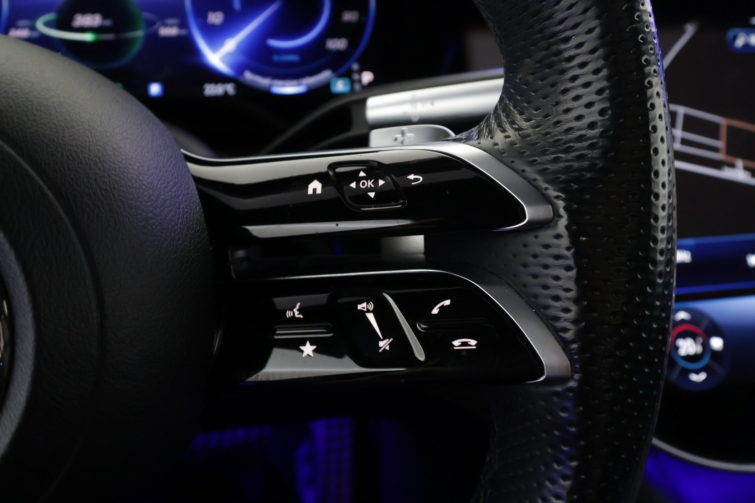 Mercedes-Benz EQS vaihtoauto