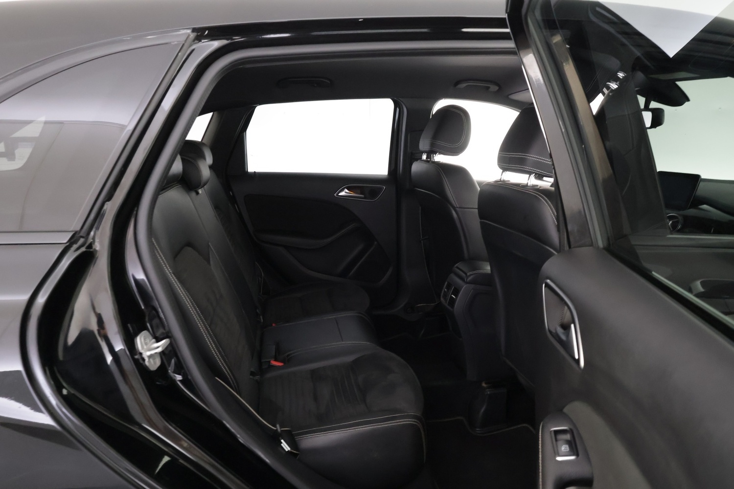 Mercedes-Benz B vaihtoauto