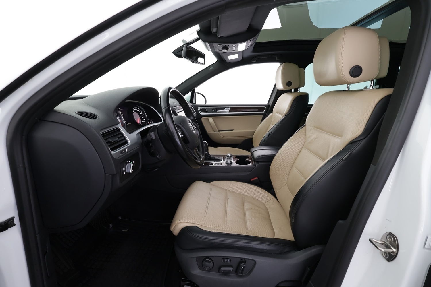Volkswagen Touareg vaihtoauto