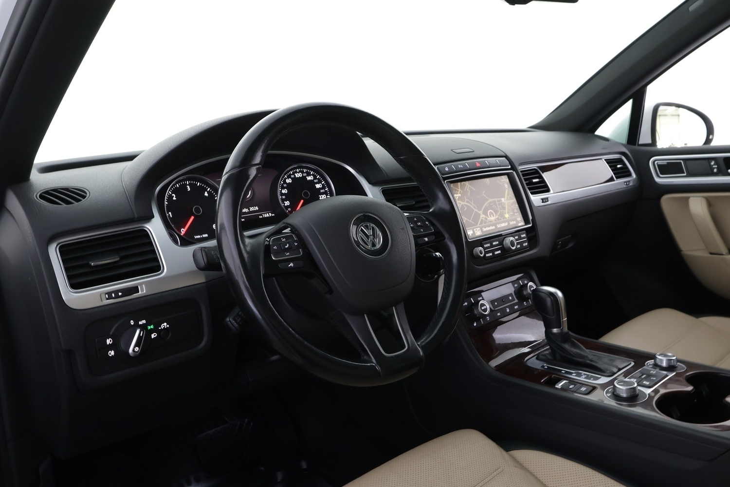 Volkswagen Touareg vaihtoauto