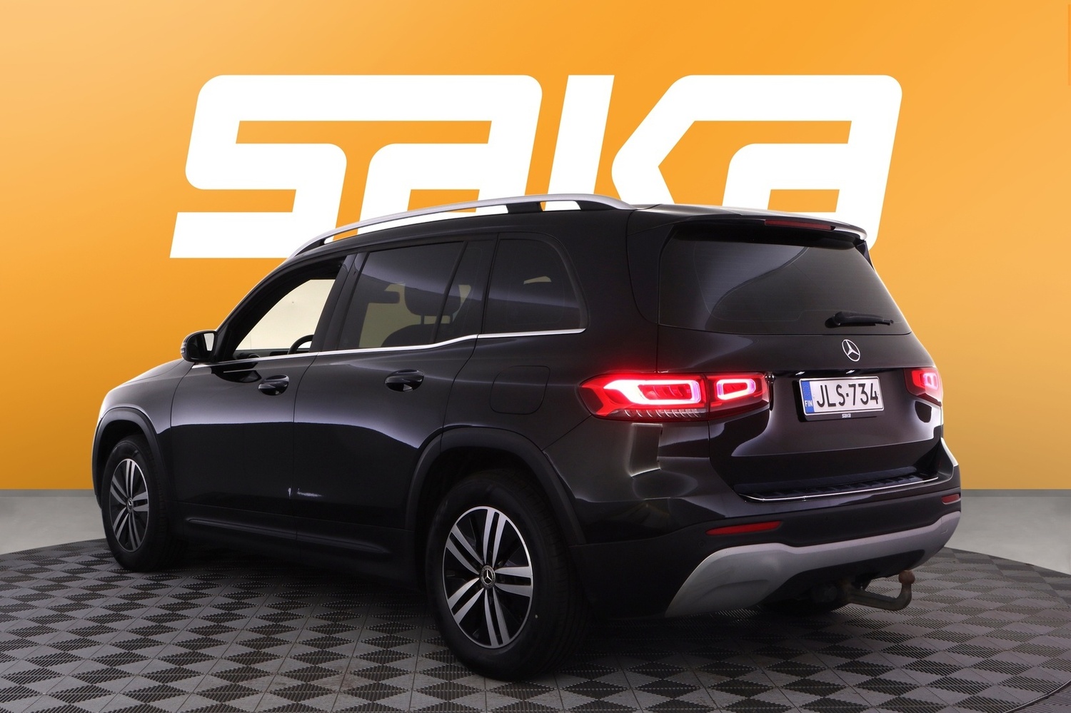 Mercedes-Benz GLB vaihtoauto