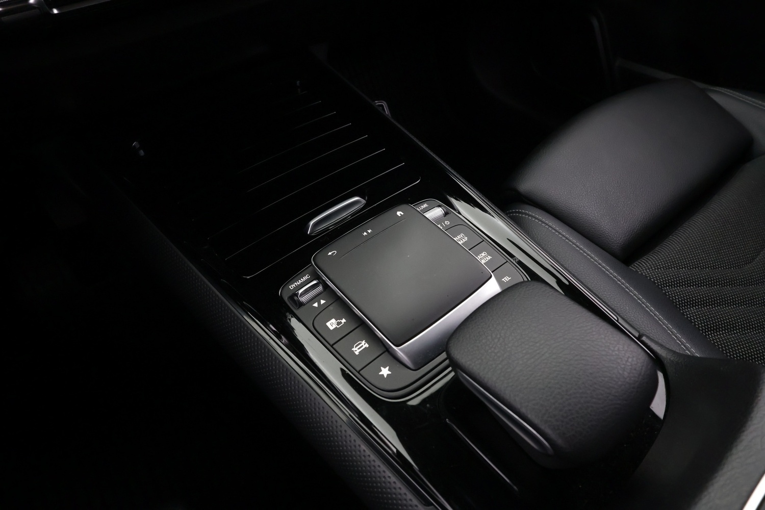 Mercedes-Benz GLB vaihtoauto