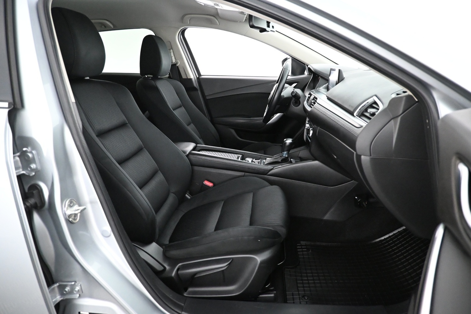 Mazda 6 vaihtoauto
