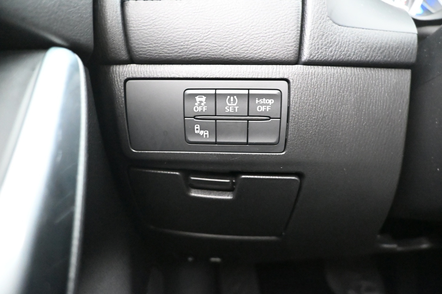 Mazda 6 vaihtoauto