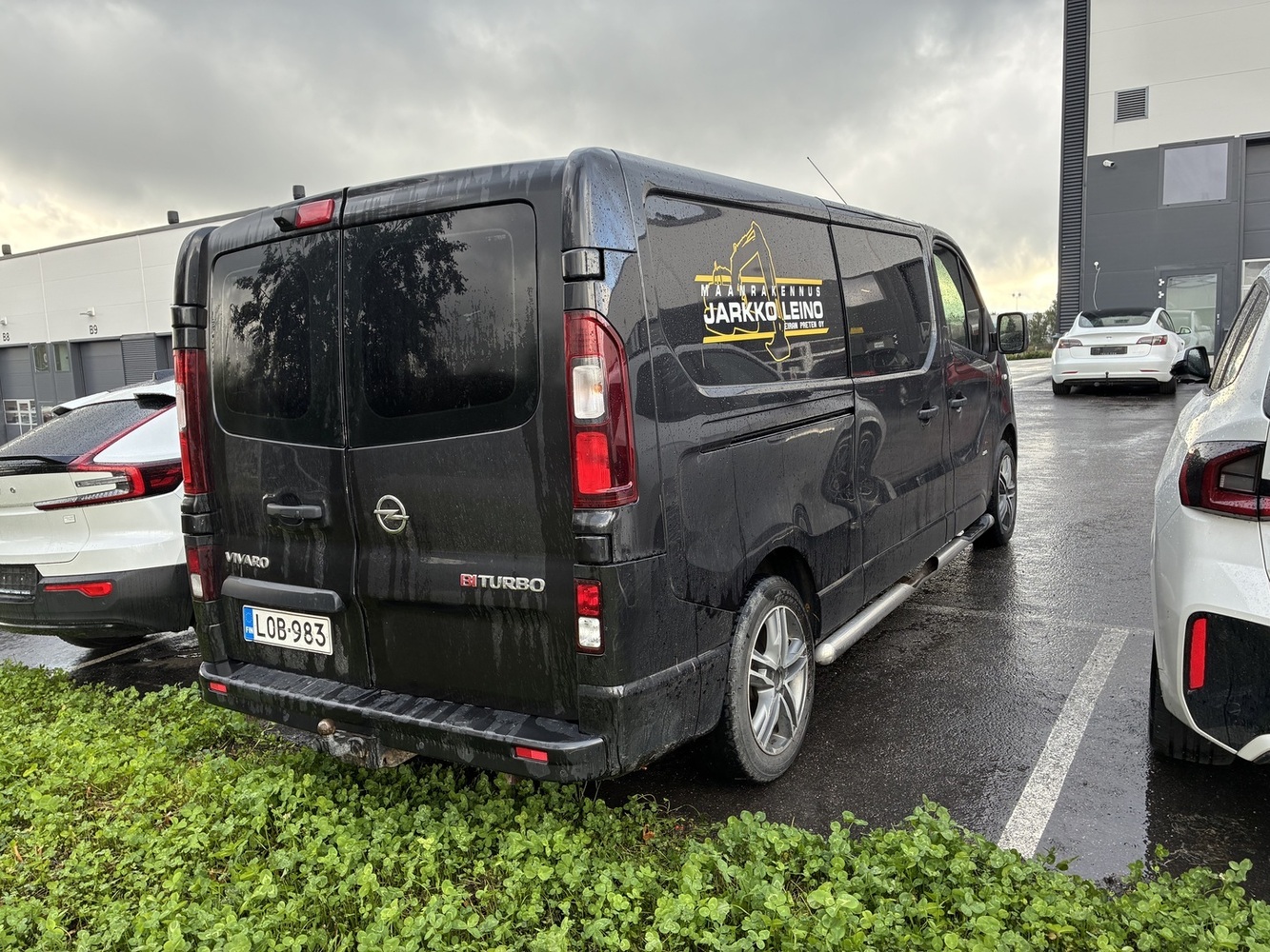 Opel Vivaro vaihtoauto